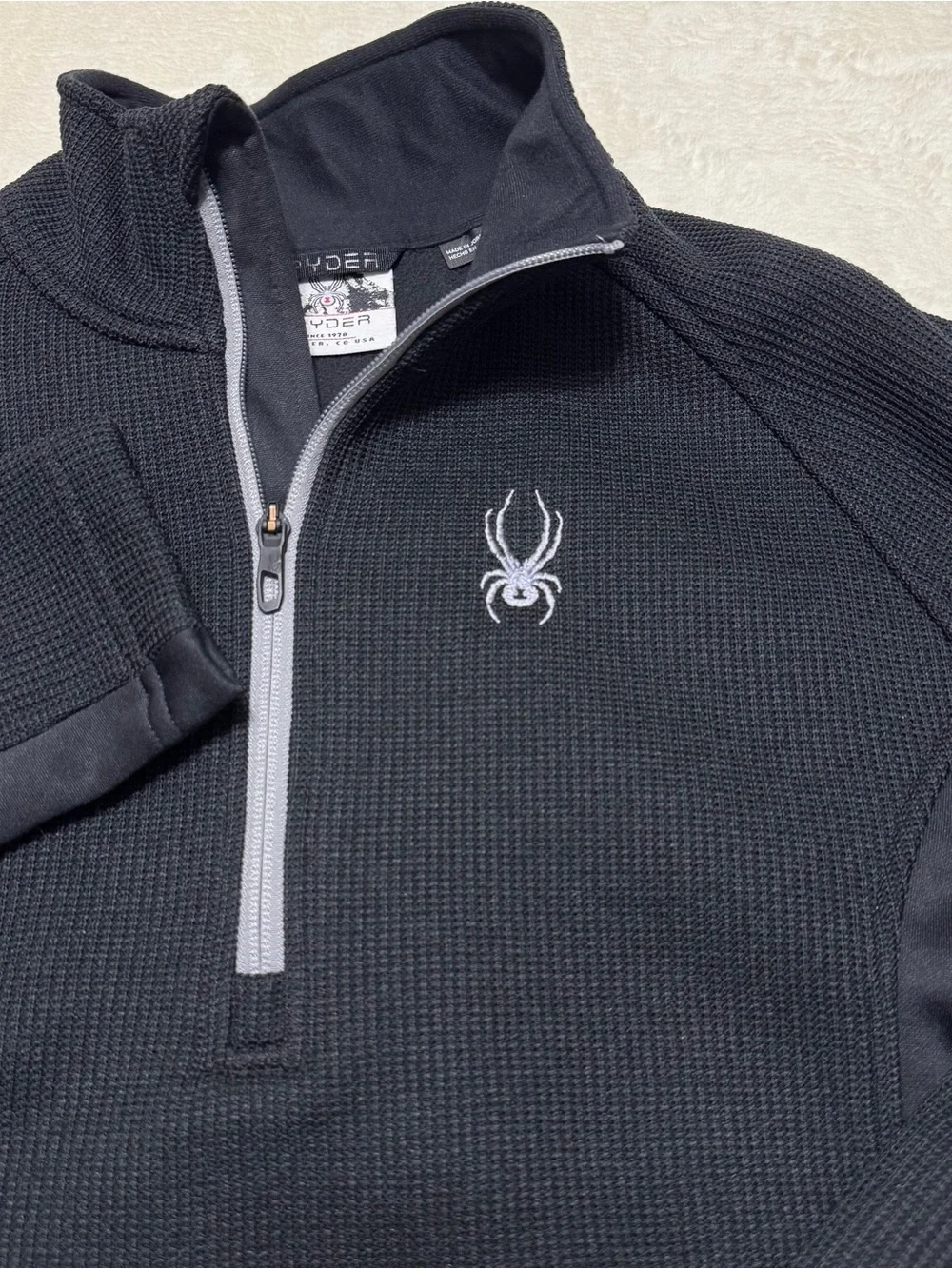 Spyder Core Sweater Men’s Black Waffle Knit Fleece Lined Sweater 1/4 Zip Small